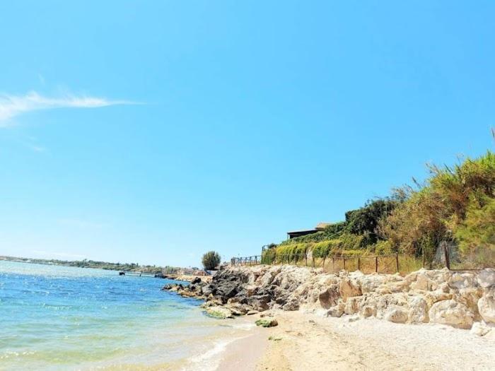 Verde Mare Isola Carrozziere Fonte Ciane Exteriör bild